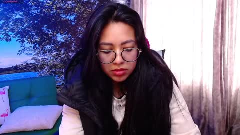 Hello LauraVega   Ill be back on 1212 online show from January 31, 2:07 pm