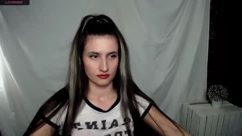 Laura online show from January 17, 9:28 am