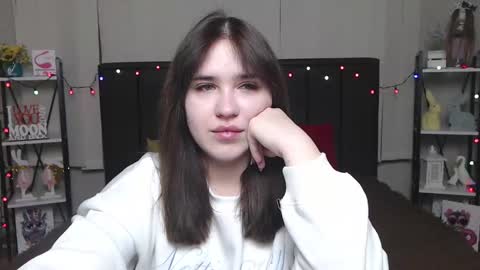 LauraHlot online show from February 8, 6:22 pm