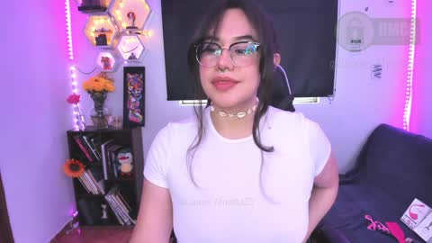 Snapshot of lauren_afrodita chatting on January 5, 12:21 pm Im Lauren independent model online show from January 5, 12:21 pm