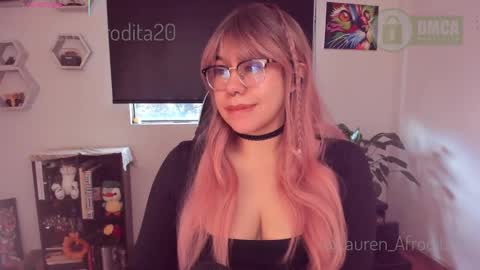 Snapshot of lauren_afrodita chatting on October 8, 9:30 pm Im Lauren independent model online show from October 8, 9:30 pm