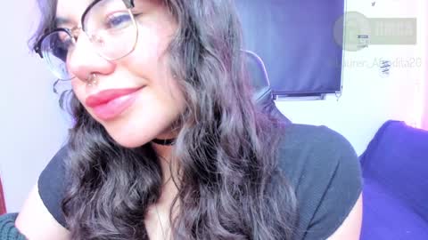 Snapshot of lauren_afrodita chatting on December 6, 1:51 am Im Lauren independent model online show from December 6, 1:51 am