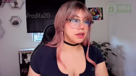 Snapshot of lauren_afrodita chatting on October 18, 9:27 pm Im Lauren independent model online show from October 18, 9:27 pm