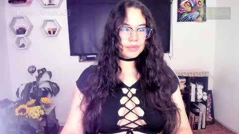 Snapshot of lauren_afrodita chatting on September 11, 5:30 am Im Lauren independent model online show from September 11, 5:30 am