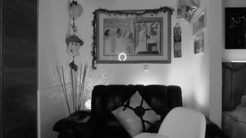 Snapshot of lauren_sweet7 chatting on December 9, 1:40 am Lauren online show from December 9, 1:40 am