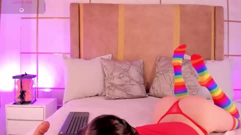    online show from December 14, 11:32 pm