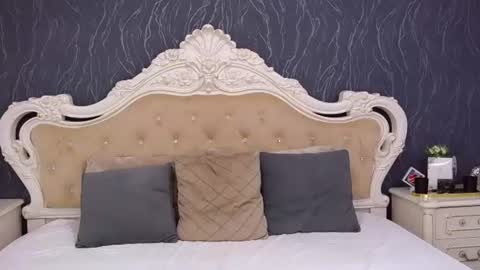 Laura online show from July 18, 11:57 am
