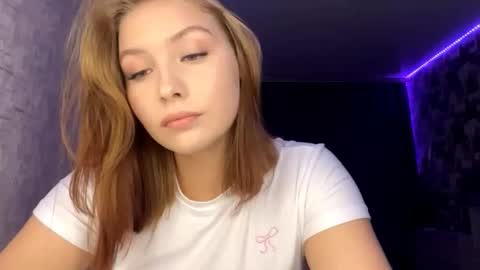 Snapshot of laurenjungling chatting on October 16, 5:04 pm Hannah online show from October 16, 5:04 pm