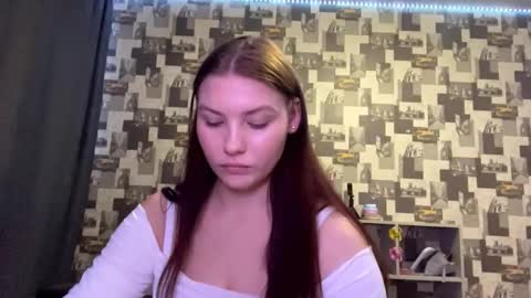 Snapshot of laurenjungling chatting on September 13, 5:32 pm Hannah online show from September 13, 5:32 pm
