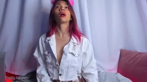 laurenn__1 online show from October 9, 3:21 am