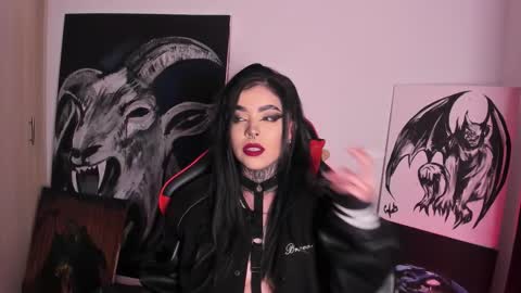 Snapshot of laurenrousexx chatting on September 24, 6:12 am LAUREN INDEPENDENT MODEL HELP ME REACH 100 LIKES PLS online show from September 24, 6:12 am