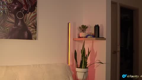 laurita_4 online show from June 11, 1:19 pm