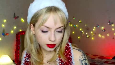 Melissa online show from December 25, 1:19 pm