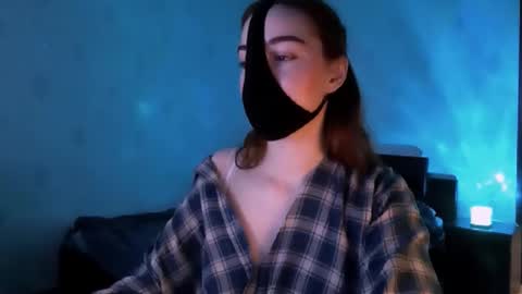 Lavinda online show from November 9, 10:33 am