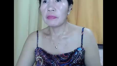 Snapshot of lavine1983 chatting on October 8, 3:49 pm lavine1983 online show from October 8, 3:49 pm