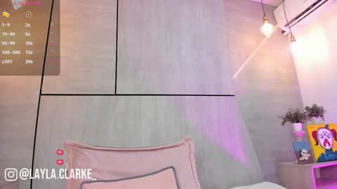 layla_clarke online show from March 21, 8:19 am