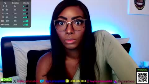 Snapshot of laylaariana chatting on October 10, 2:49 am laylaariana online show from October 10, 2:49 am