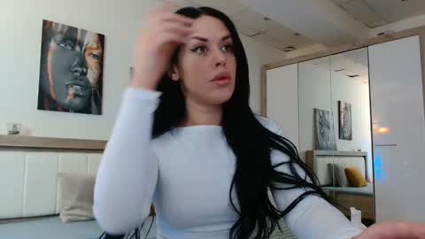 Snapshot of laylacruz chatting on January 25, 6:34 am laylacruz online show from January 25, 6:34 am