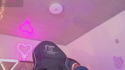 laylafoxy_tay online show from November 26, 3:07 am