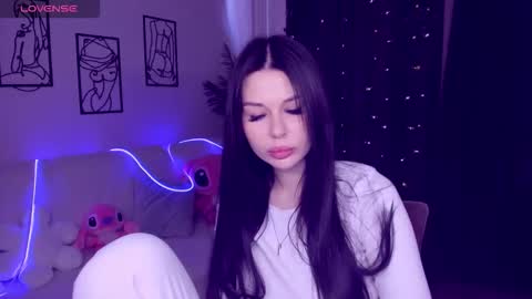 laylagreat online show from September 14, 10:46 am