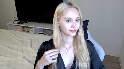 LaylaPretty001 online show from July 7, 6:58 am