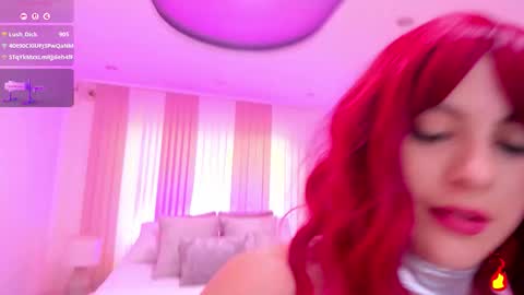 Snapshot of leah_greyy chatting on September 13, 2:03 pm Leah Greyy online show from September 13, 2:03 pm