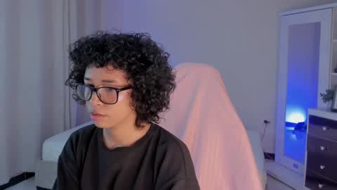 leahaltomm online show from February 11, 10:47 am