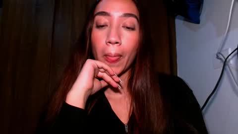 leanaalhub online show from November 25, 3:52 am