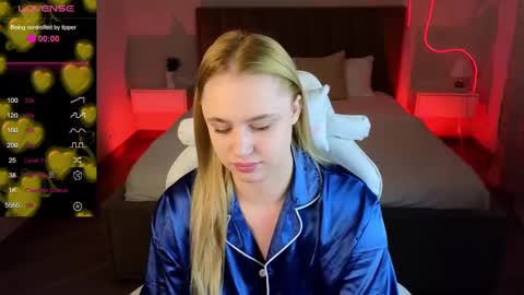 Leana Love online show from March 3, 1:38 am