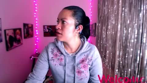 Snapshot of leandra_sex chatting on February 6, 12:26 pm Leandra online show from February 6, 12:26 pm
