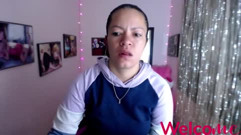 Snapshot of leandra_sex chatting on February 25, 12:16 pm Leandra online show from February 25, 12:16 pm