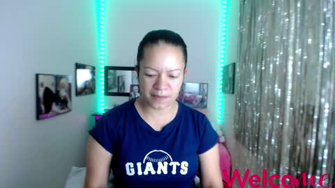 Snapshot of leandra_sex chatting on March 12, 12:26 pm Leandra online show from March 12, 12:26 pm