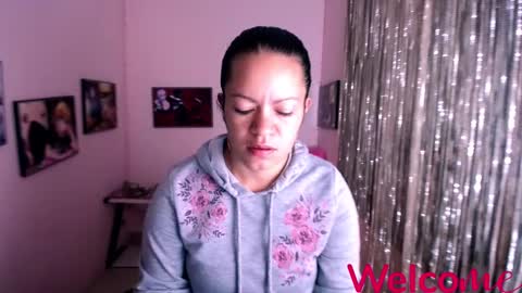 Snapshot of leandra_sex chatting on February 4, 12:44 pm Leandra online show from February 4, 12:44 pm