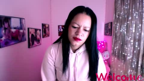 Snapshot of leandra_sex chatting on December 12, 12:55 pm Leandra online show from December 12, 12:55 pm