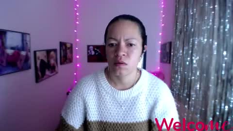 Snapshot of leandra_sex chatting on February 18, 12:06 pm Leandra online show from February 18, 12:06 pm