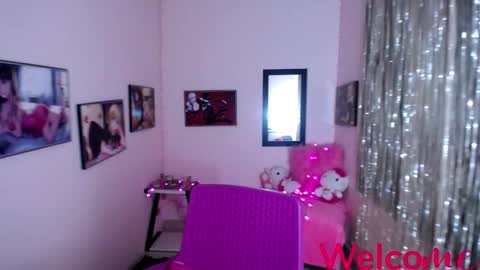 Snapshot of leandra_sex chatting on February 24, 2:36 pm Leandra online show from February 24, 2:36 pm