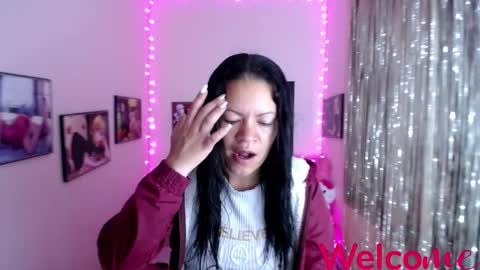 Snapshot of leandra_sex chatting on February 7, 12:28 pm Leandra online show from February 7, 12:28 pm