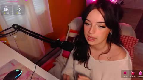 Snapshot of learaypie chatting on October 10, 8:58 pm Lea Ray Pie online show from October 10, 8:58 pm