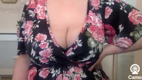 Leela Mae online show from January 21, 12:50 pm