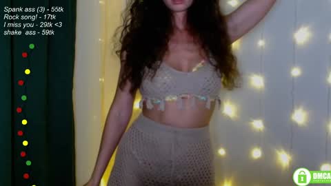 hey Im Leia and I love rock  online show from January 17, 6:12 pm