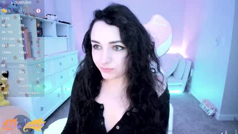 Leighla online show from October 29, 1:54 am