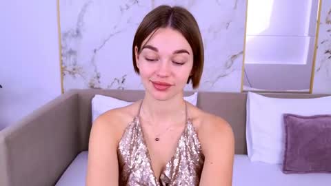 LeilaLawson online show from February 6, 7:56 am