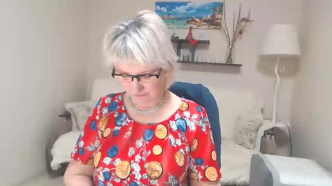 Leila Kinky online show from February 13, 4:11 am