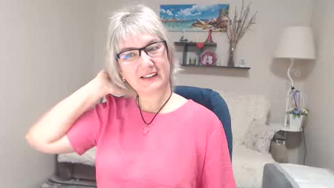 Leila Kinky online show from October 15, 5:21 am