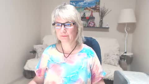 Leila Kinky online show from June 11, 4:42 am