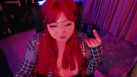 Lenna Kang online show from February 24, 12:05 am