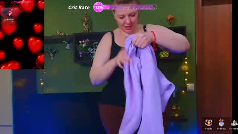 Leona tracie online show from April 18, 2:25 am