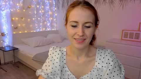 LEONA online show from July 25, 7:15 am