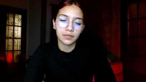 Snapshot of leonelablues chatting on October 8, 2:05 am leonela online show from October 8, 2:05 am