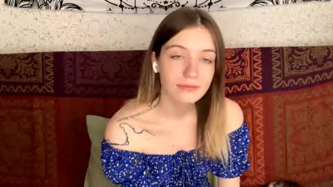 Sia online show from November 8, 12:21 pm